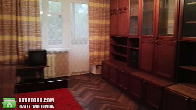 Sell 2-room apartment. Киев,  Краснопартизанская — photo 2
