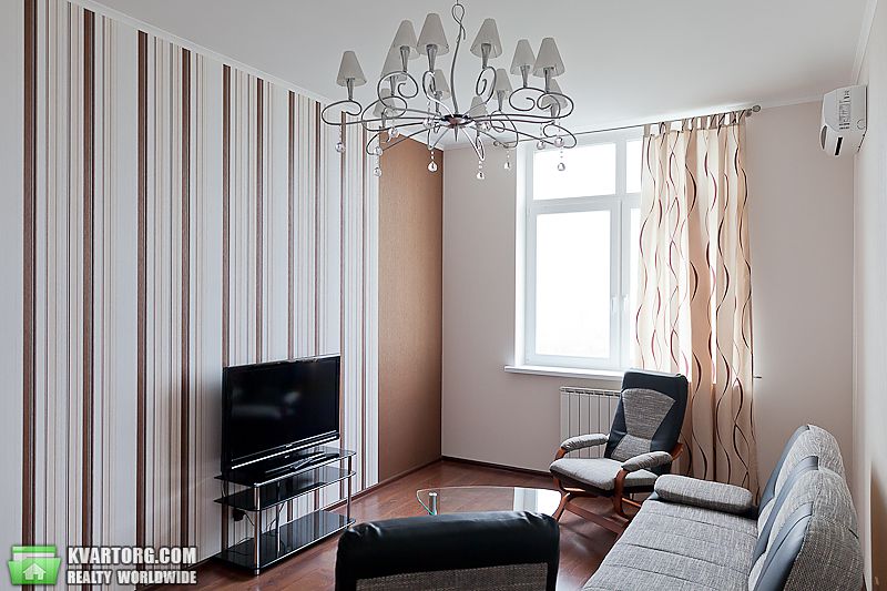 Rent out 2-room apartment. Киев, Героев Сталинграда просп. — photo 3