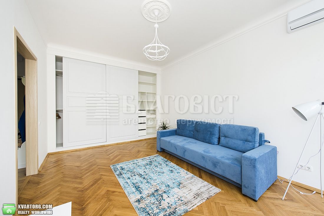 Rent out 1-room apartment. Киев,  Печерский спуск — photo 8