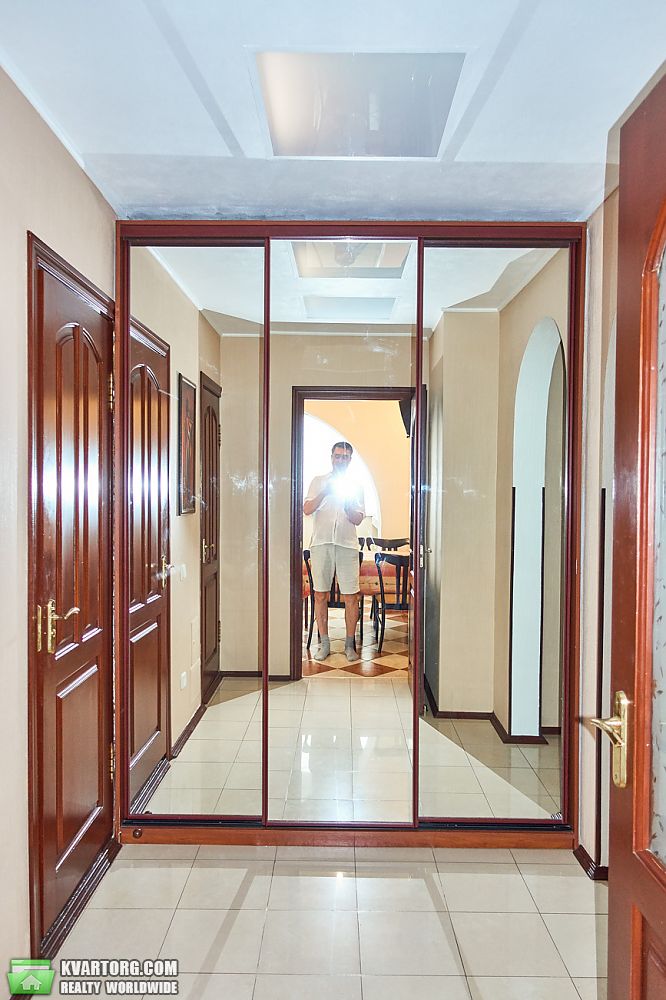 Rent out 2-room apartment. Киев,  Радужная — photo 8