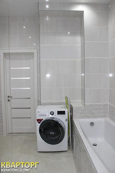 Rent out 2-room apartment. Киев, Оболонская наб — photo 6