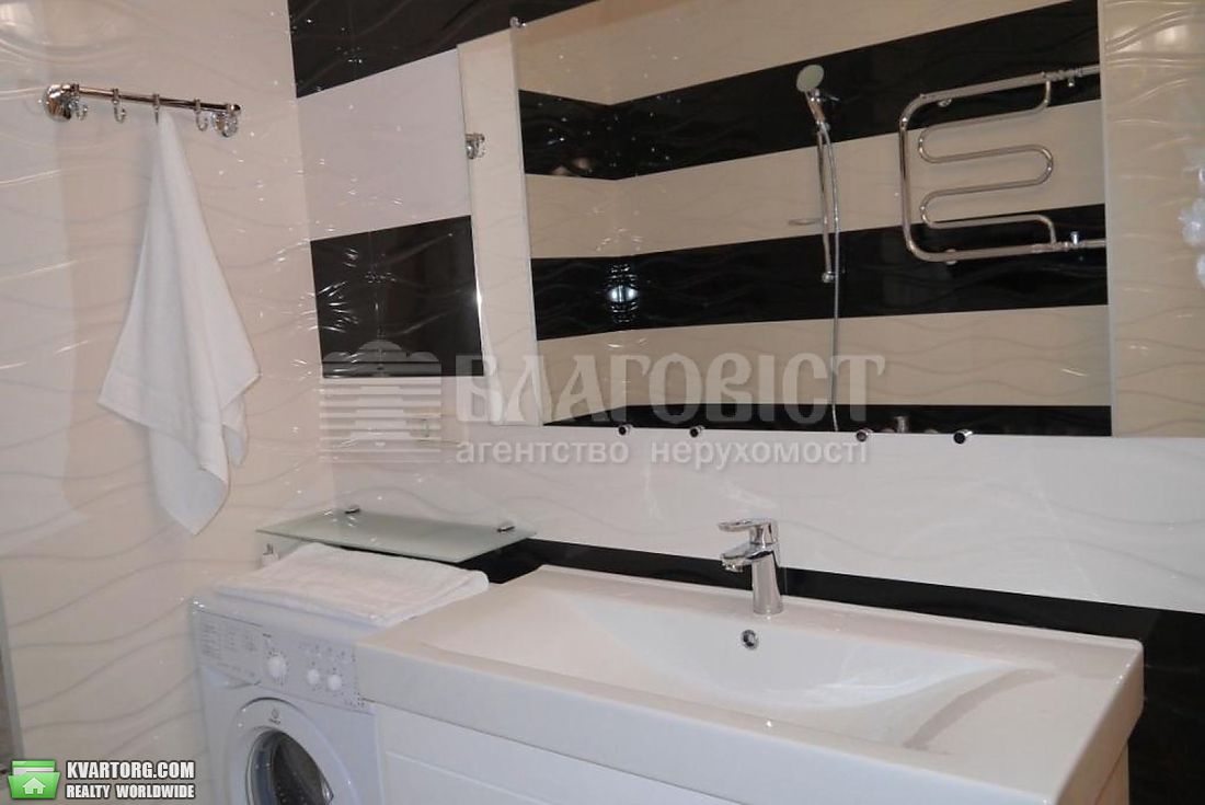 Rent out 1-room apartment. Киев,  Малая Житомирская — photo 8