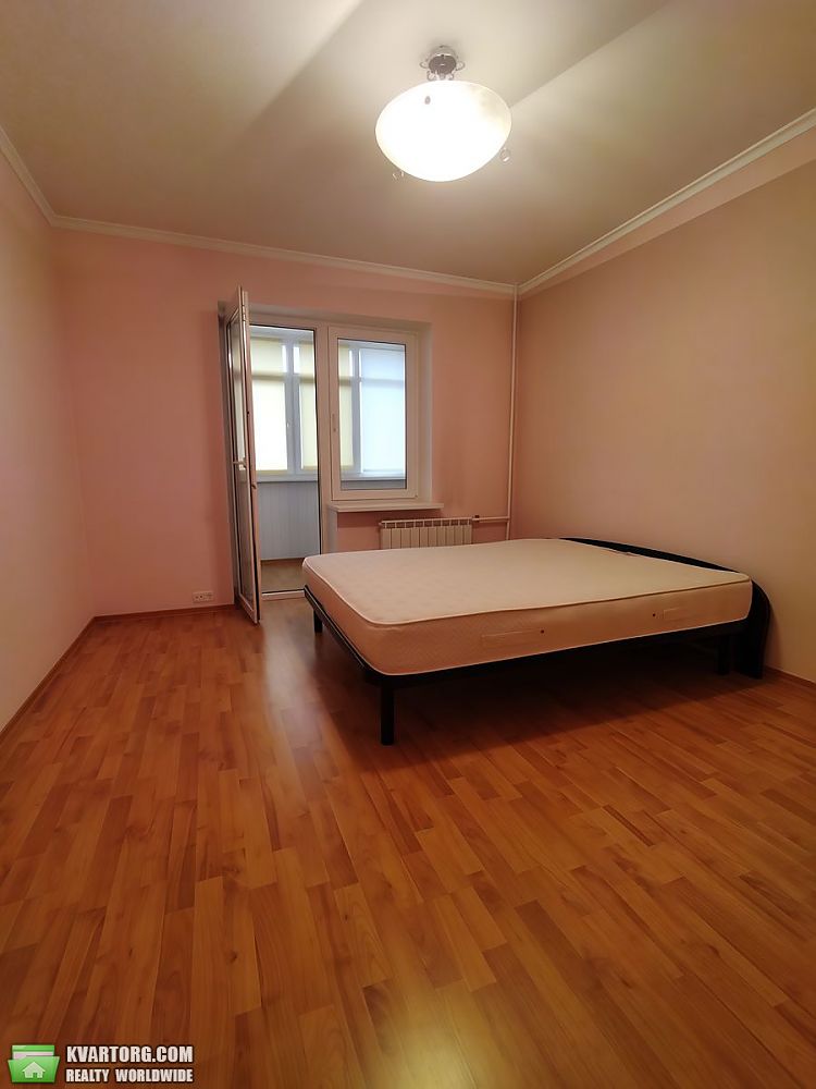 Sell 3-room apartment. Киев,  Довженко — photo 2