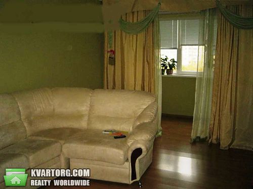 Sell 4-room apartment. Киев,  Ревуцкого — photo 1