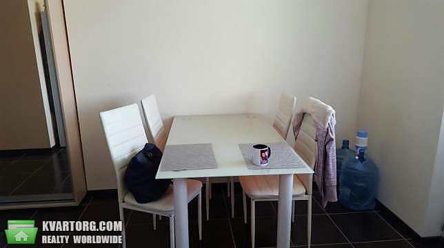 Rent out 1-room apartment. Киев,  Харьковское шоссе — photo 6