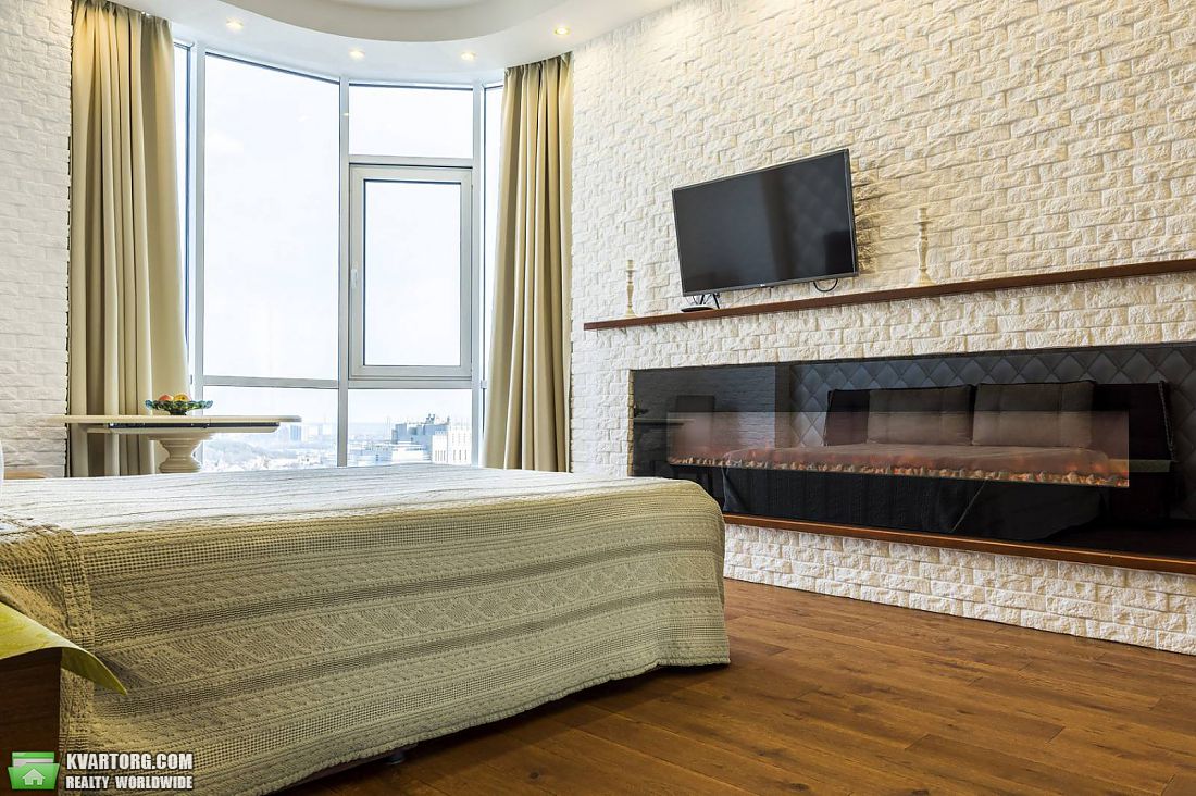 Rent out 1-room apartment. Киев,  Драгомирова — photo 1