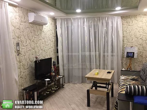 Rent out 2-room apartment. Киев, заречная — photo 2