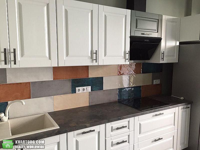 Rent out 2-room apartment. Киев, Жабаева — photo 3