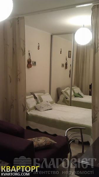 Sell 1-room apartment. Киев,  Большая Китаевская — photo 2