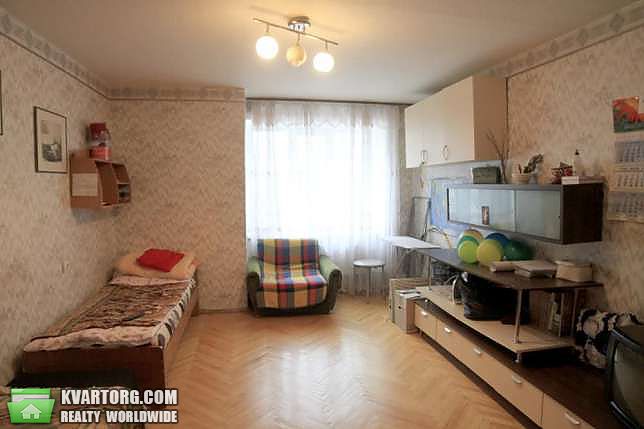 Sell 3-room apartment. Киев, Лобановского пр. — photo 1