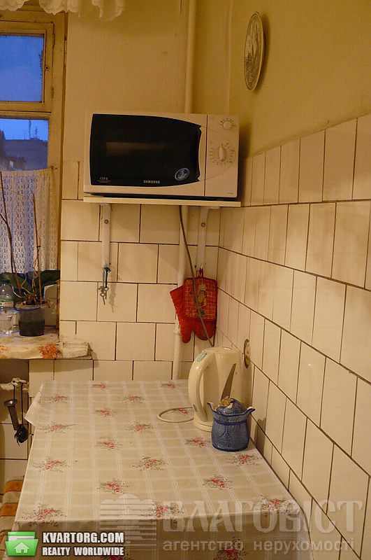 Sell 3-room apartment. Киев,  40-летия Октября просп — photo 4