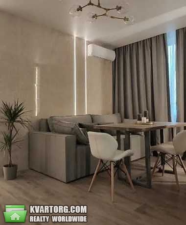Rent out 2-room apartment. Киев, Предславинская — photo 4