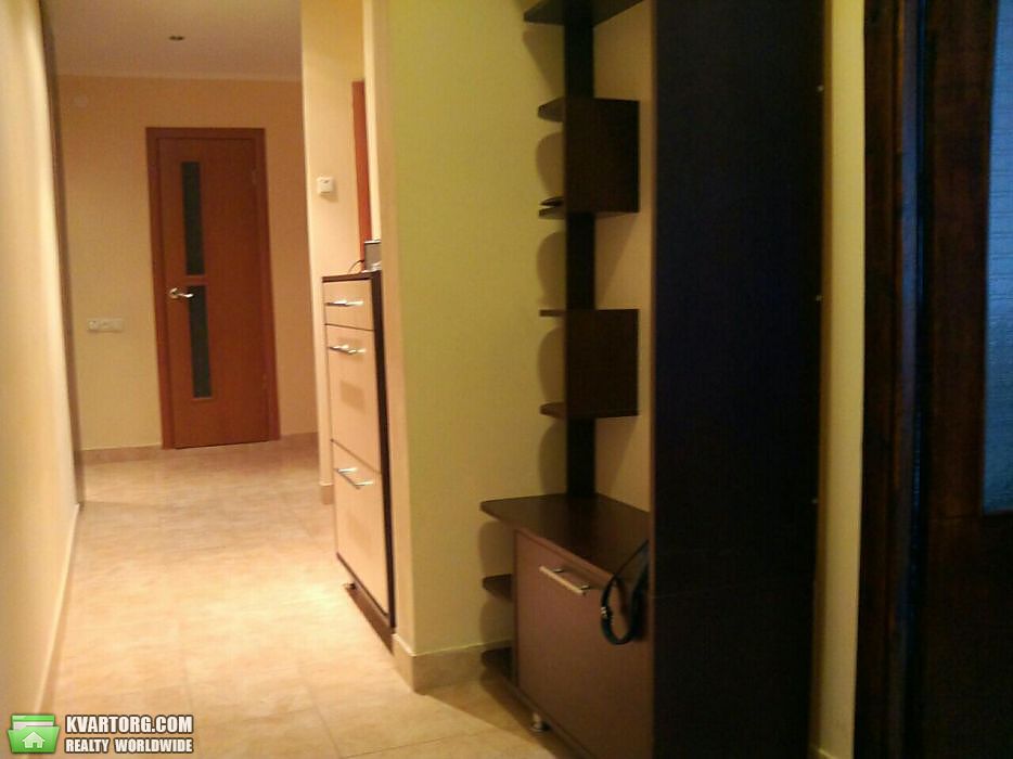 Rent out 2-room apartment. Харьков, Героев Труда — photo 2