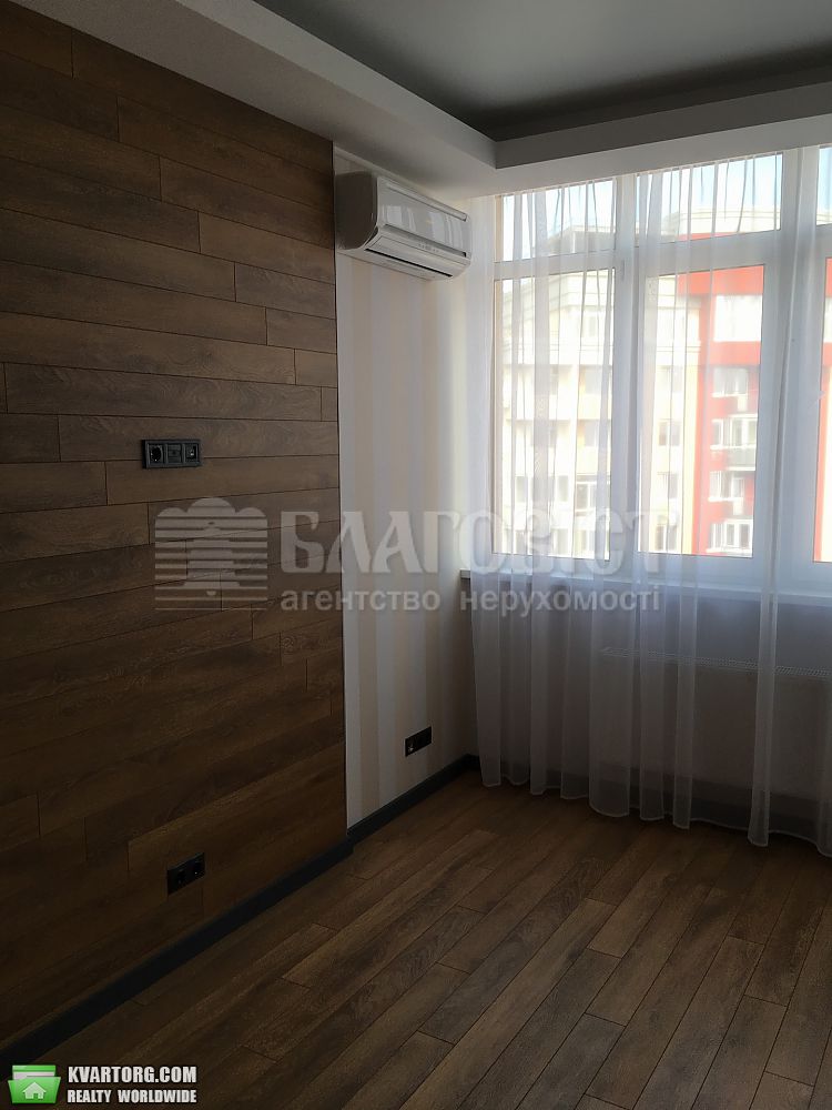 Sell 2-room apartment. Киев,  Ломоносова — photo 4