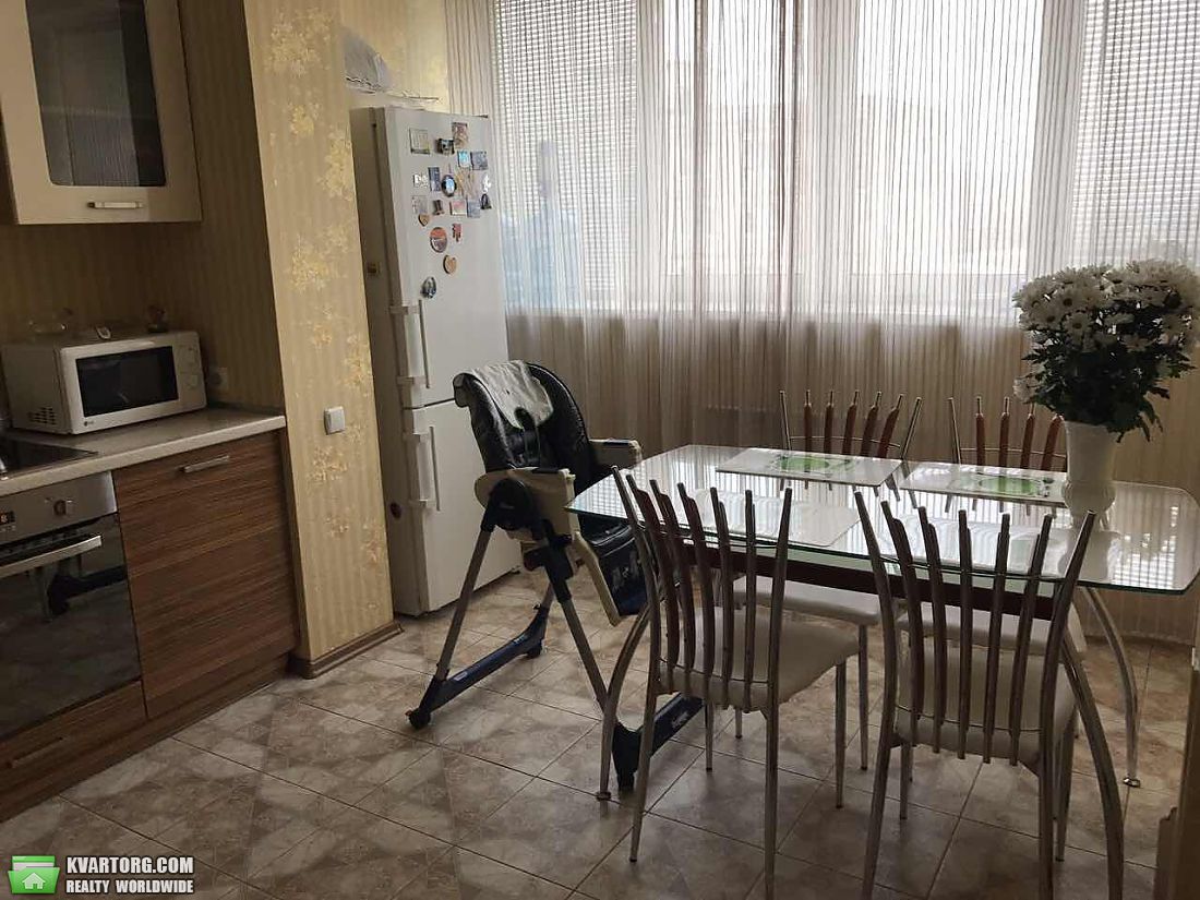 Sell 3-room apartment. Киев,  Автозаводская — photo 8