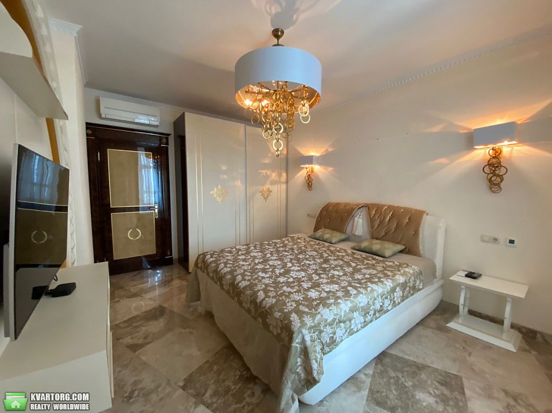 Rent out 1-room apartment. Киев, Драгомирова ул. — photo 4