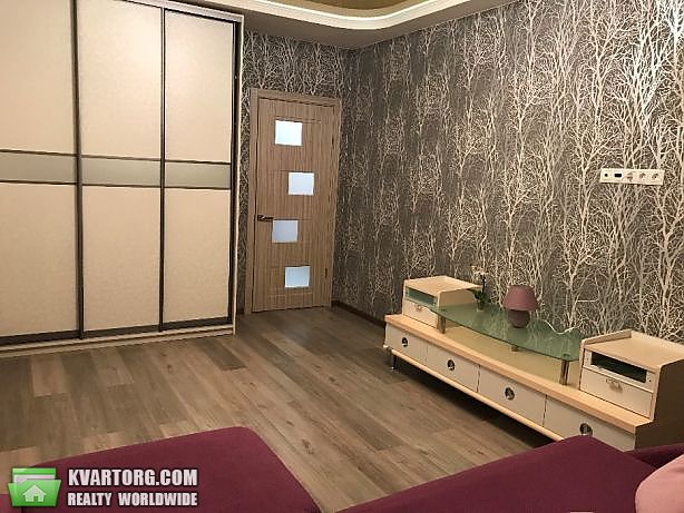 Rent out 1-room apartment. Киев,  Ломоносова — photo 2