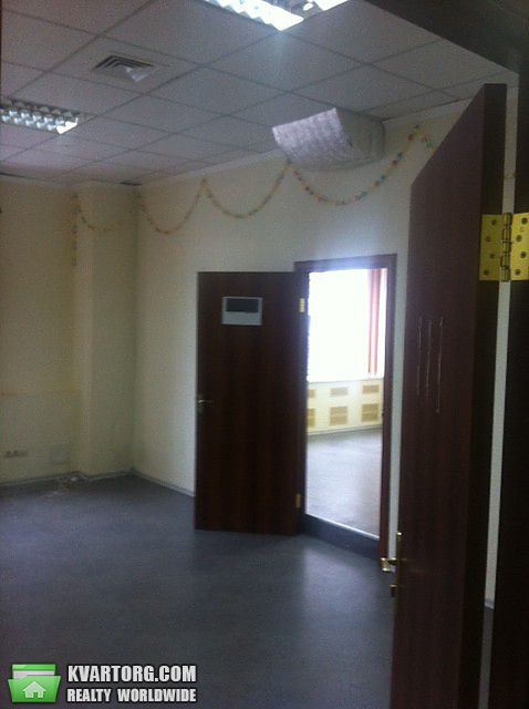 Rent out office. Киев, Дегтяревская — photo 2
