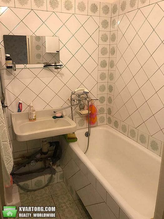 Sell 3-room apartment. Киев,  Радужная — photo 9