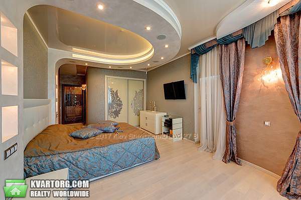 Rent out 3-room apartment. Киев,  Шевченко бул — photo 8