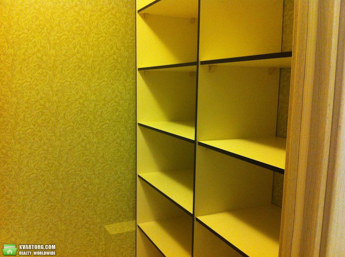 Rent out 2-room apartment. Киев,  Лабораторная — photo 7