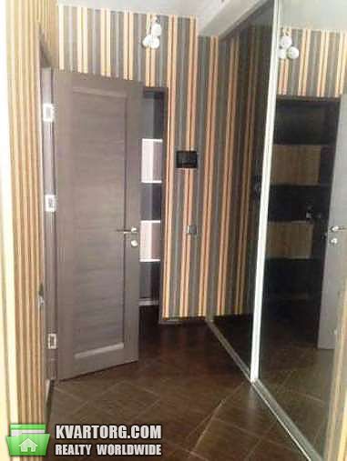 Sell 1-room apartment. Киев,  Волынская — photo 9