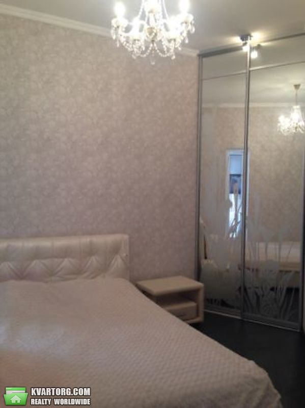 Rent out 1-room apartment. Киев,  Щорса — photo 5