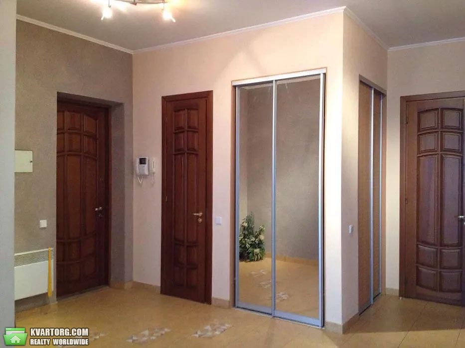 Rent out 3-room apartment. Киев,  Дмитриевская — photo 6