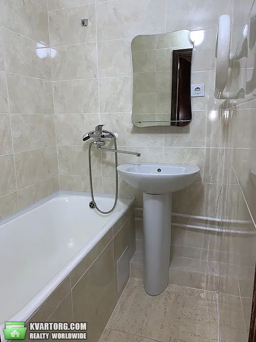 Sell 1-room apartment. Киев,  Соломенская — photo 3