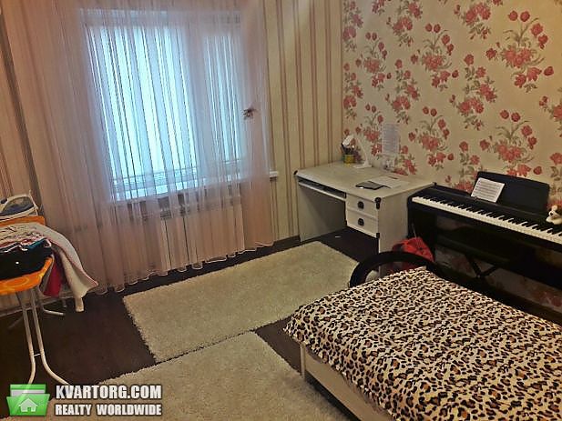 Sell 2-room apartment. Днепропетровск, Героев проспект — photo 1