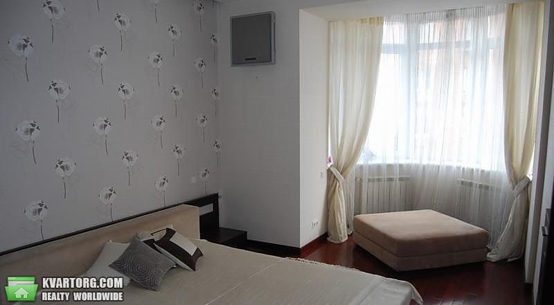 Rent out 3-room apartment. Киев,  Волошская — photo 5