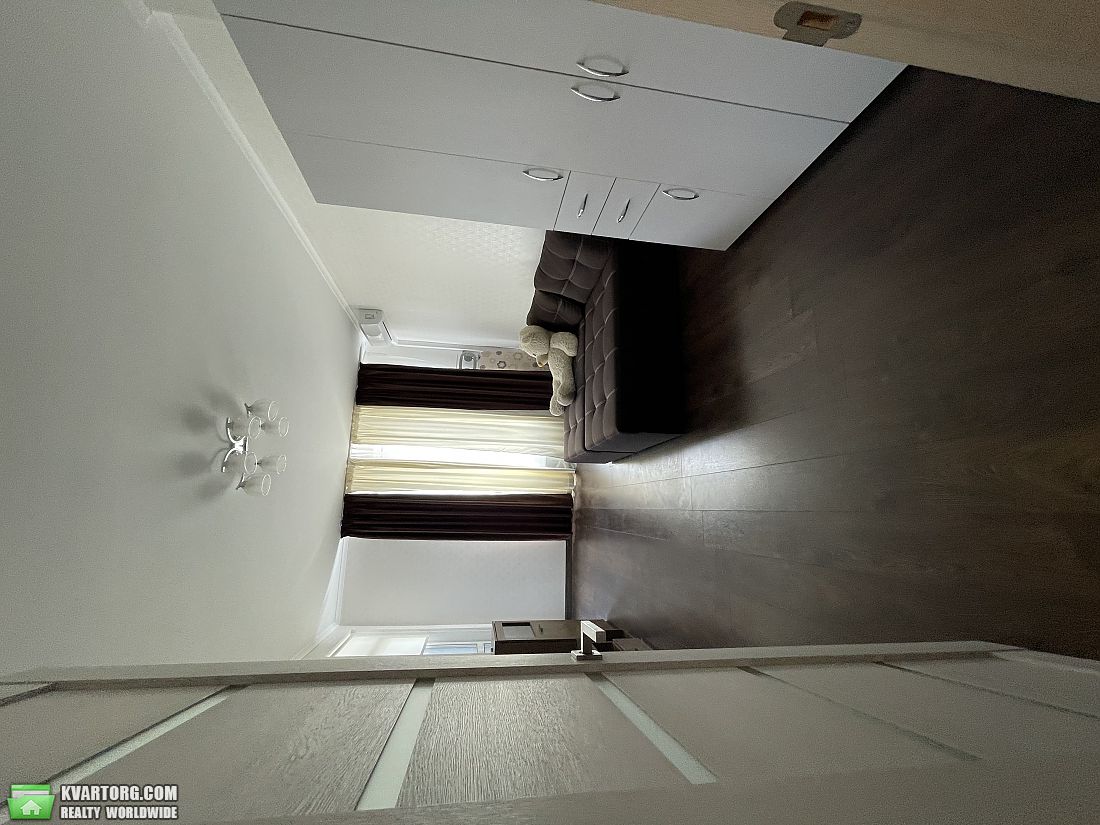 Rent out 2-room apartment. Киев,  Осокорская — photo 4