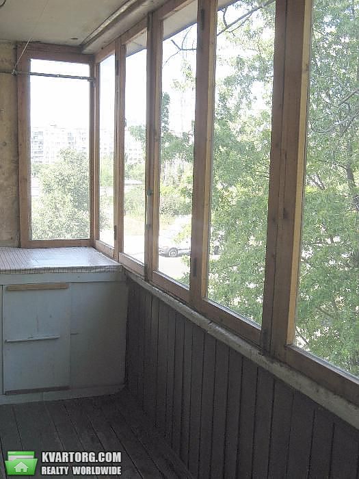 Sell 4-room apartment. Киев,  Серафимовича — photo 8