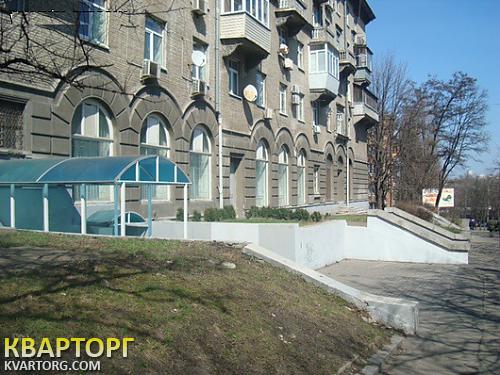 Rent out shop. Киев, Воздухофлотский — photo 1