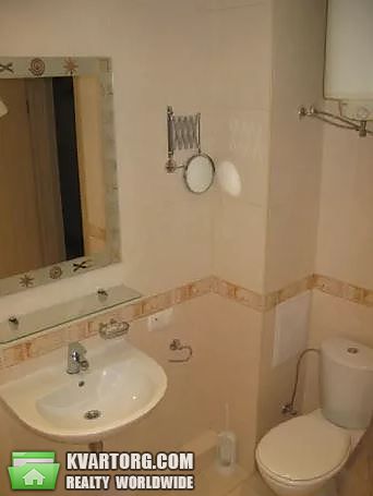 Rent out 3-room apartment. Киев,  Дмитриевская — photo 9