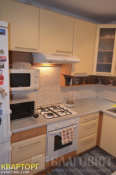 Sell 2-room apartment. Киев,  Львовская — photo 9