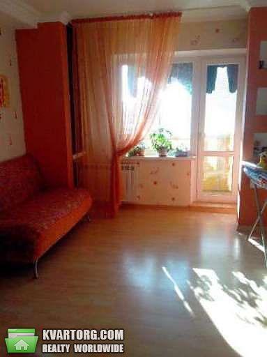 Sell 3-room apartment. Киев,  Ревуцкого — photo 1
