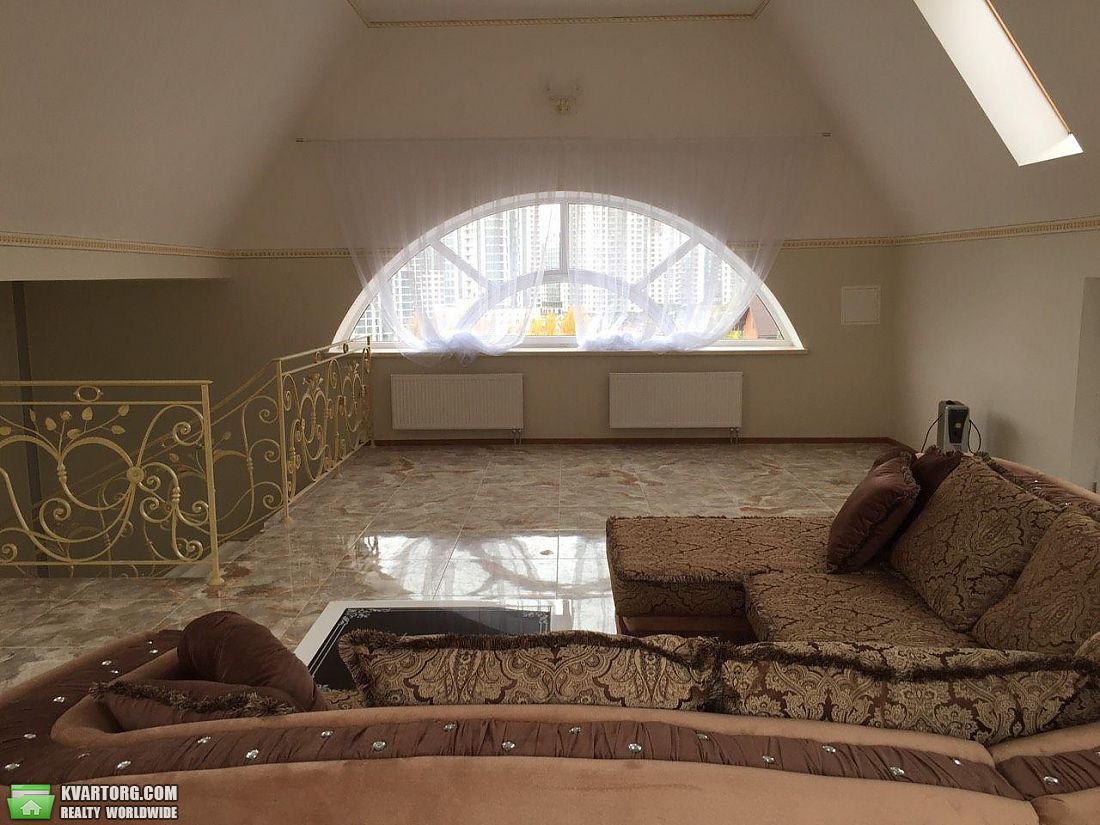 Rent out house. Киев,  Ольшанская — photo 7