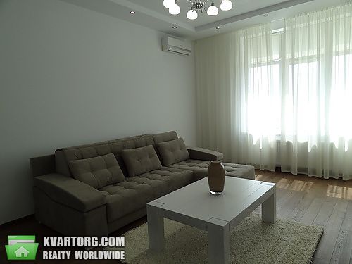 Rent out 2-room apartment. Киев, Драгомирова — photo 2