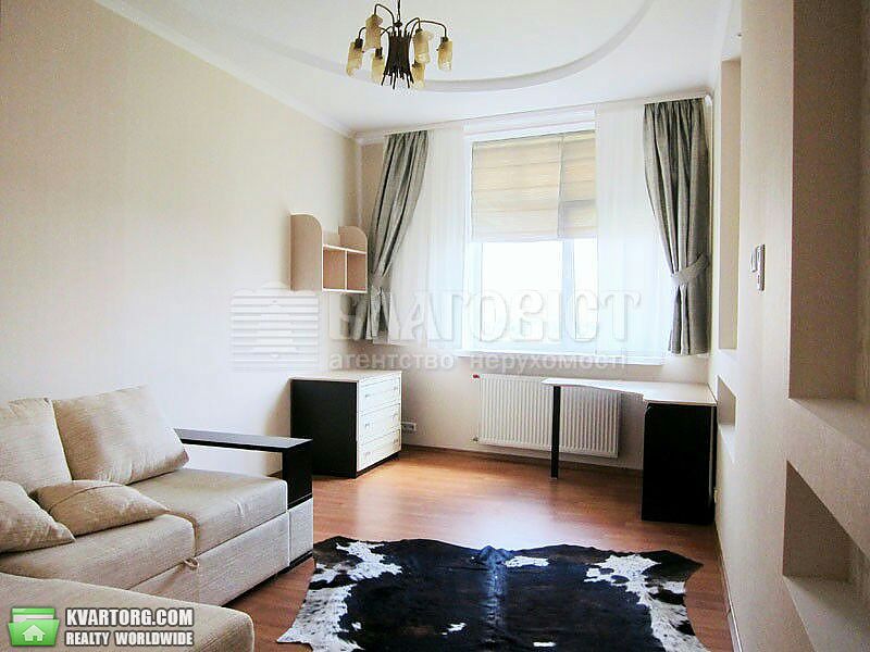 Rent out 3-room apartment. Киев,  Старонаводницкая — photo 2