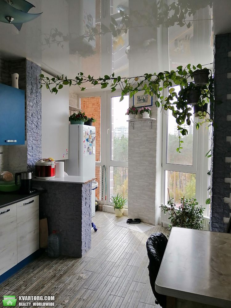 Sell 2-room apartment. Киевская обл., Университетская — photo 2