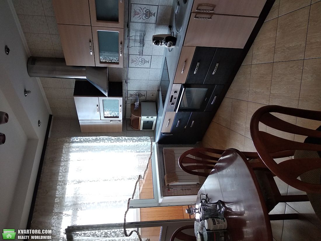 Rent out 1-room apartment. Киев, Градынская — photo 1