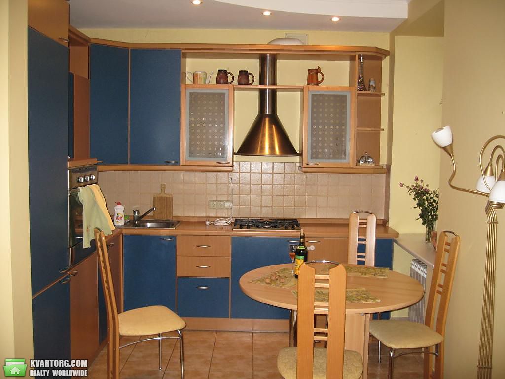 Rent out 2-room apartment. Киев, Деловая — photo 4