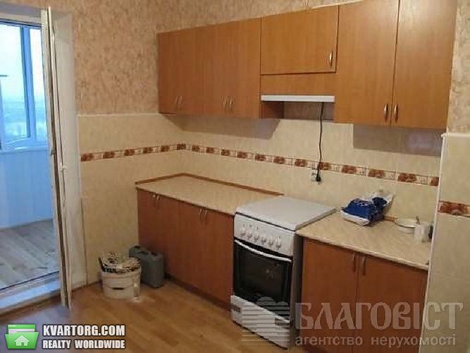 Sell 3-room apartment. Киев,  Пчелки Елены — photo 6