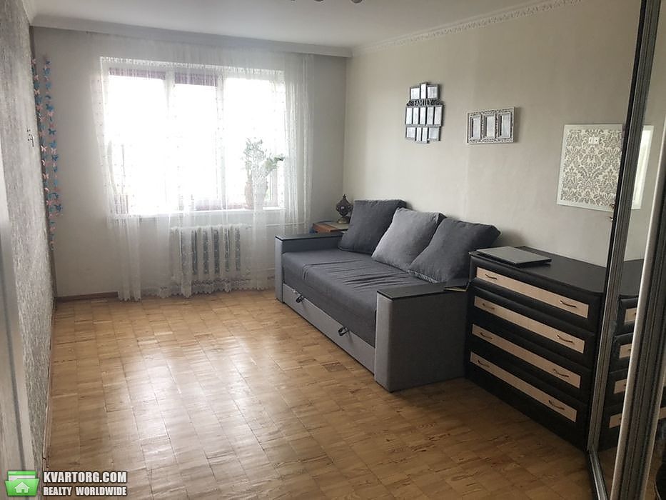 Sell 3-room apartment. Киев,  Радужная — photo 3