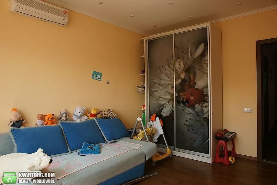 Rent out 3-room apartment. Киев,  Днепровская наб — photo 6