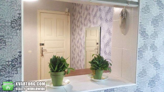 Rent out 3-room apartment. Киев,  Выборгская — photo 1