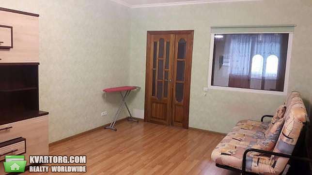 Rent out 1-room apartment. Киев,  Олевская — photo 2