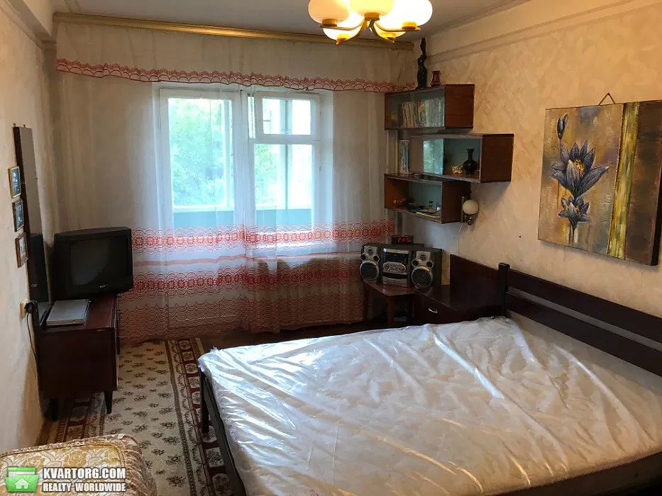 Rent out 2-room apartment. Киев,  Уманская — photo 6