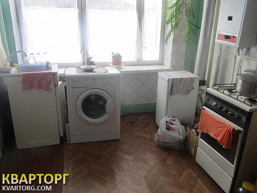 Rent out house. Киев, Гостомельская — photo 1